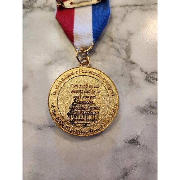 Ronald Reagan Republican Gold Tone Medal With Red/White/Blue Ribbon - Picture 3 of 4